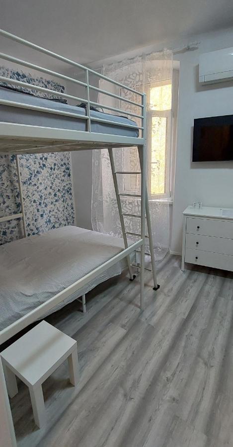 Apartment On Board *
